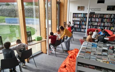Jeudi 24 avril – Atelier « Mots-valises » à la médiathèque de Bégard